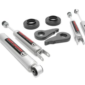 Rough Country 2 Inch Lift Kit Chevy Avalanche Z71 (02-06)/Tahoe Z71 (00-06) 2WD/4WD