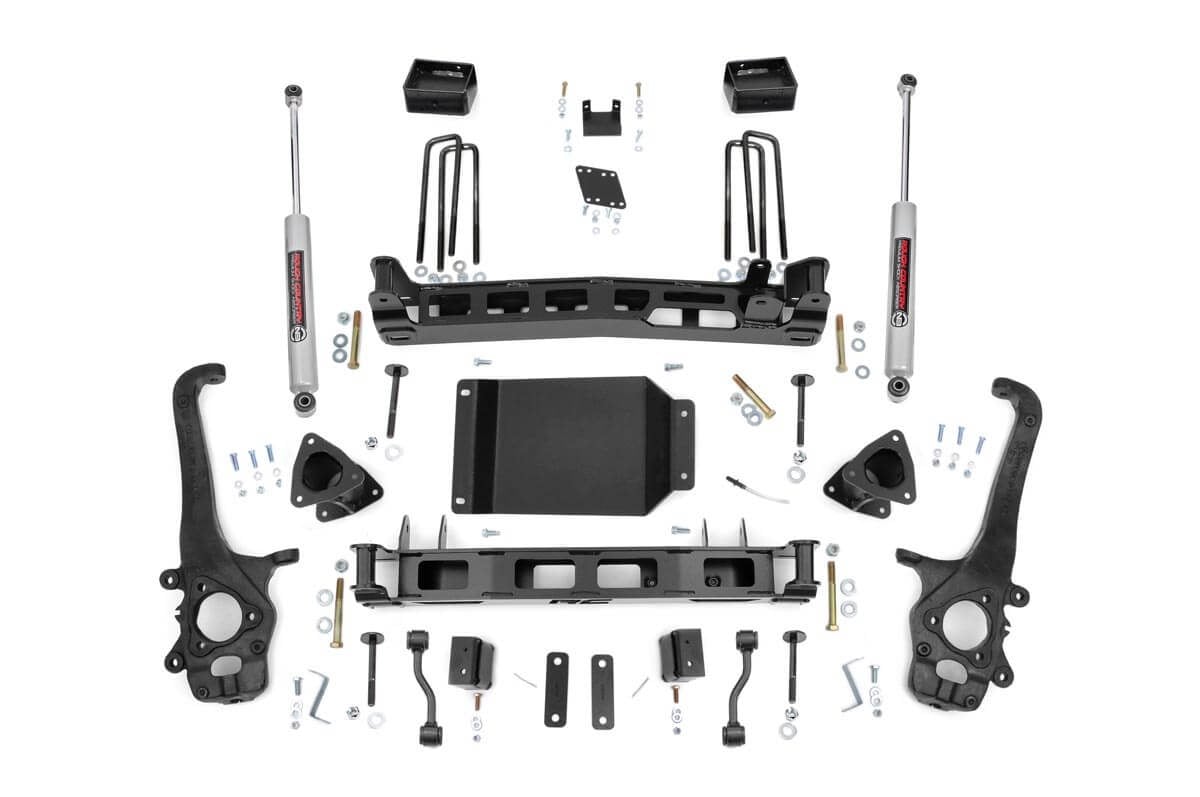 Rough Country 4 Inch Lift Kit Nissan Titan 2WD/4WD (2004-2015)