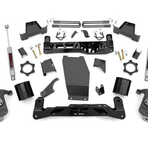 Rough Country 6 Inch Lift Kit Cast Steel Chevy/GMC 1500 4WD (14-17)