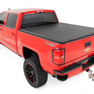 Rough Country Soft Tri-Fold Bed Cover 5’9″ Bed Chevy/GMC 1500 (14-18 & Classic)