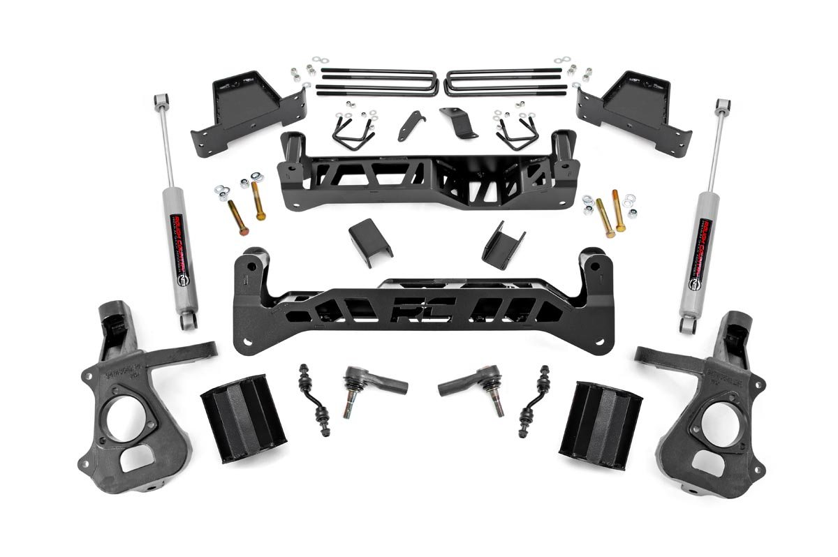 Rough Country 7 Inch Lift Kit Alu/S.Steel Chevy/GMC 1500 2WD (14-18 & Classic)