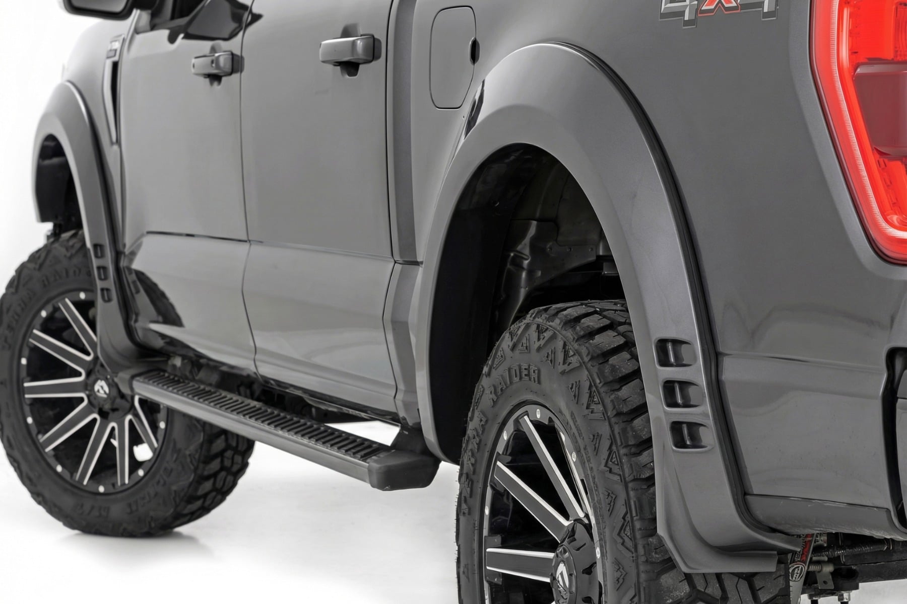 Rough Country SF1 Fender Flares TQ Smoked Quartz Ford F-150 2WD/4WD (2021-2026)
