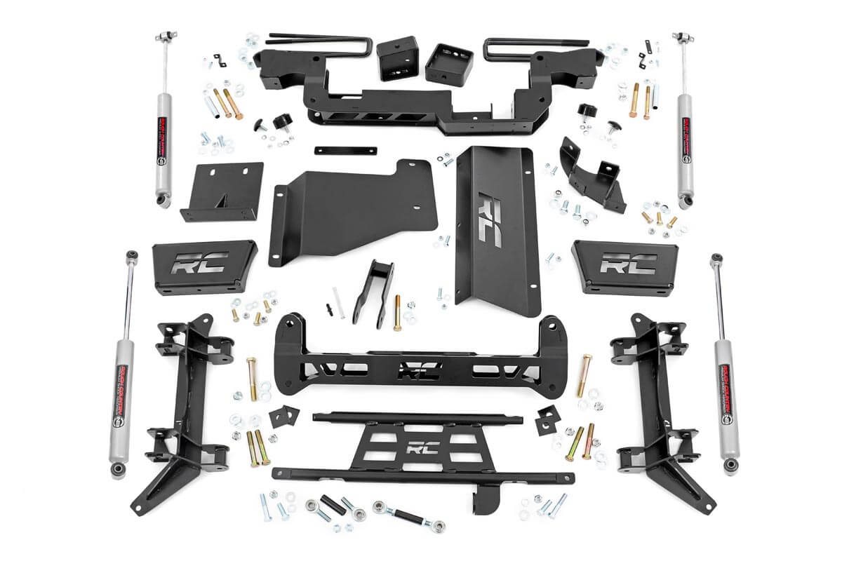 Rough Country 6 Inch Lift Kit 8-Lug Chevy/GMC 3/4-Ton Suburban/C2500/K2500 Truck/C3500/K3500 Truck (88-00)