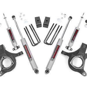 Rough Country 3 Inch Lift Kit Chevy Silverado & GMC Sierra 1500 2WD (1999-2006 & Classic)