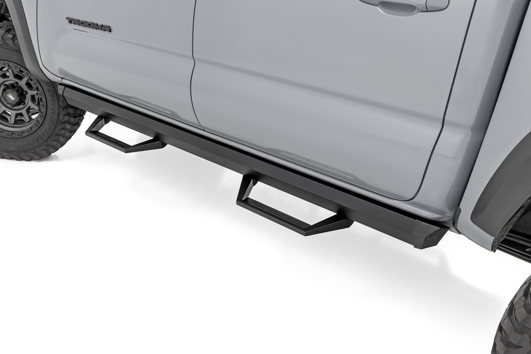 Rough Country SRL2 Adj Aluminum Step Double Cab Toyota Tacoma 2WD/4WD (2005-2023)