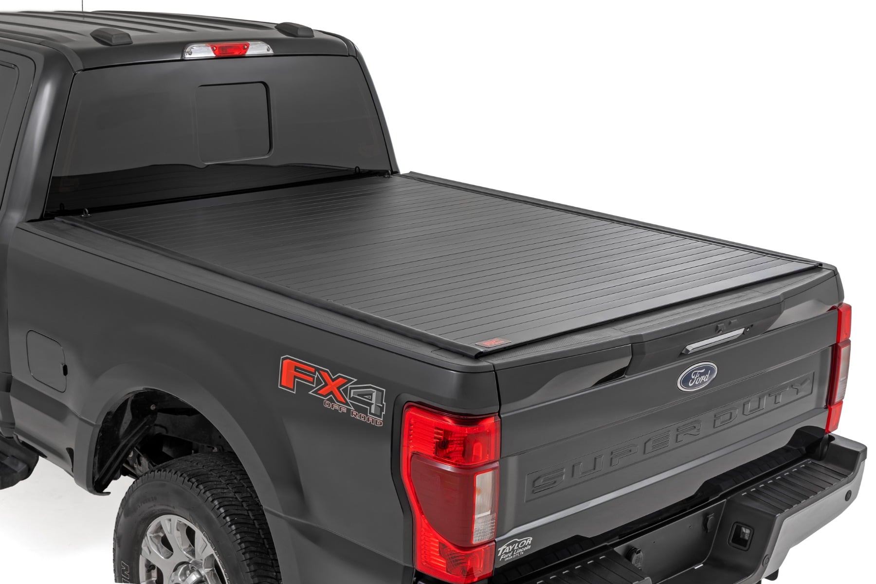 Rough Country Hard Roll Up Bed Cover 6’10” Bed Ford F-250/F-350 Super Duty (17-26)