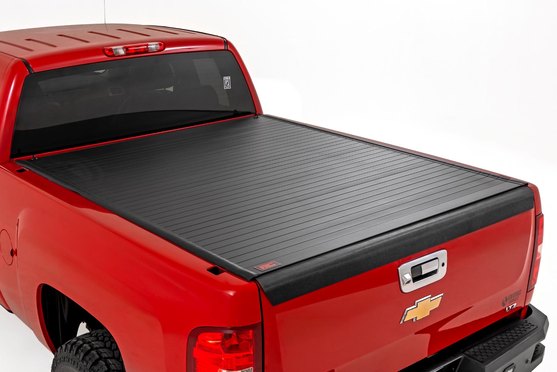 Rough Country Hard Roll Up Bed Cover 6’7″ Bed Chevy/GMC Sierra/Silverado 1500 (07-13)