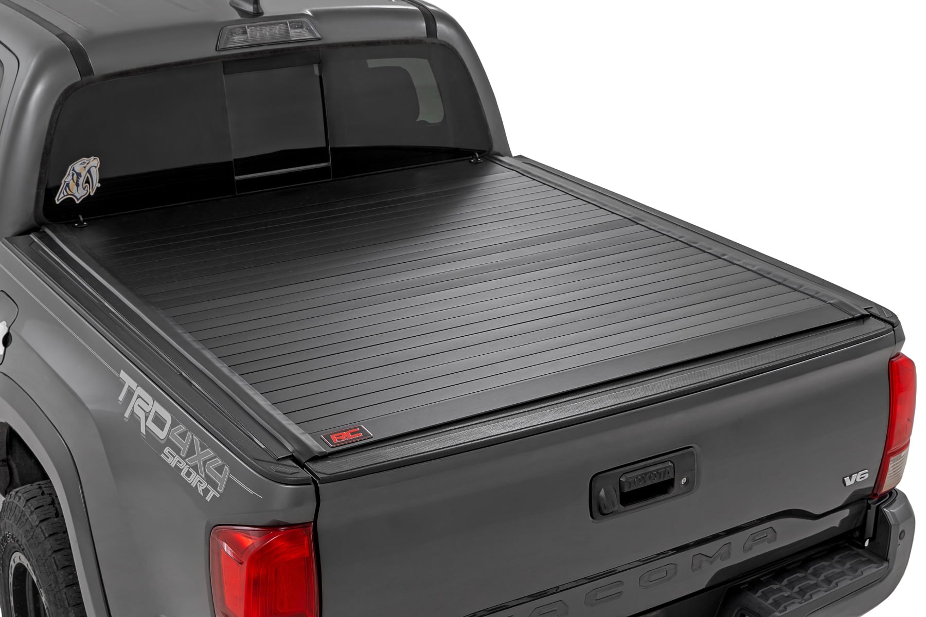 Rough Country Hard Roll Up Bed Cover 5′ Bed Toyota Tacoma 2WD/4WD (2016-2023)