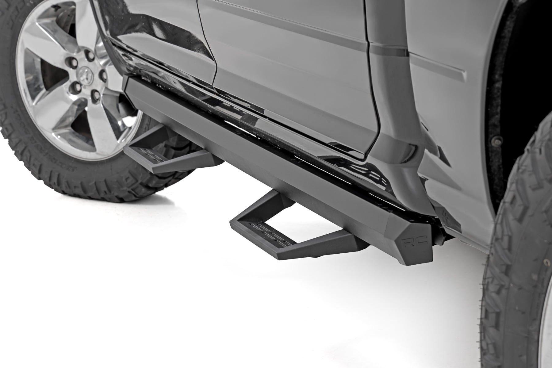 Rough Country SRL2 Adj Aluminum Step Crew Cab Ram 1500/2500/3500 2WD/4WD (2010-2018 & Classic)