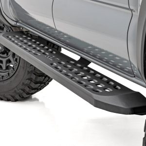 Rough Country RPT2 Running Board Double Cab Black Toyota Tacoma 2WD/4WD (2016-2023)