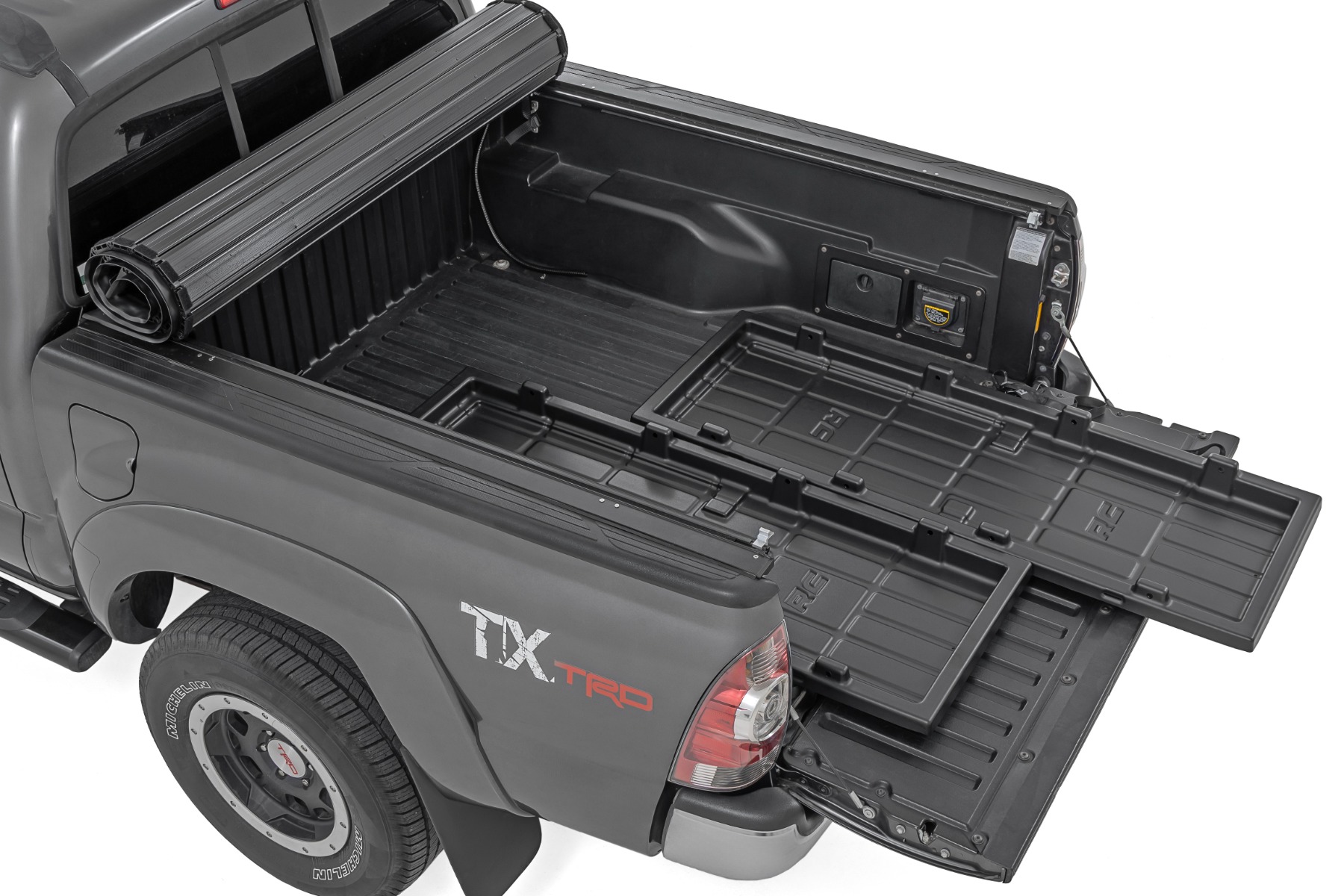 Rough Country Slide-Out Truck Bed Cargo Trays Fits 5′ Beds Easy Tailgate Access