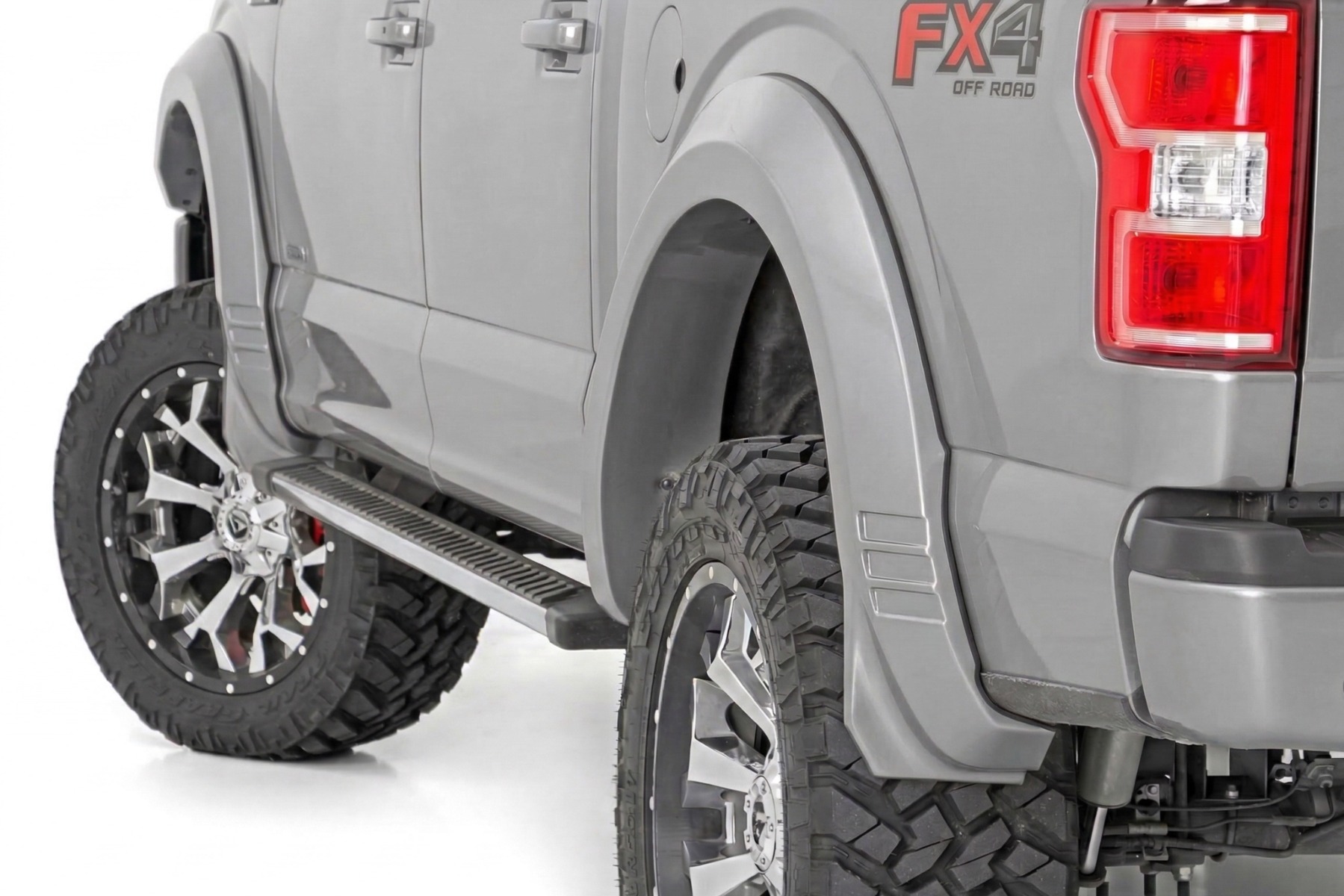 Rough Country SF1 Fender Flares UX Ingot Silver Metallic Ford F-150 2WD/4WD (15-17)