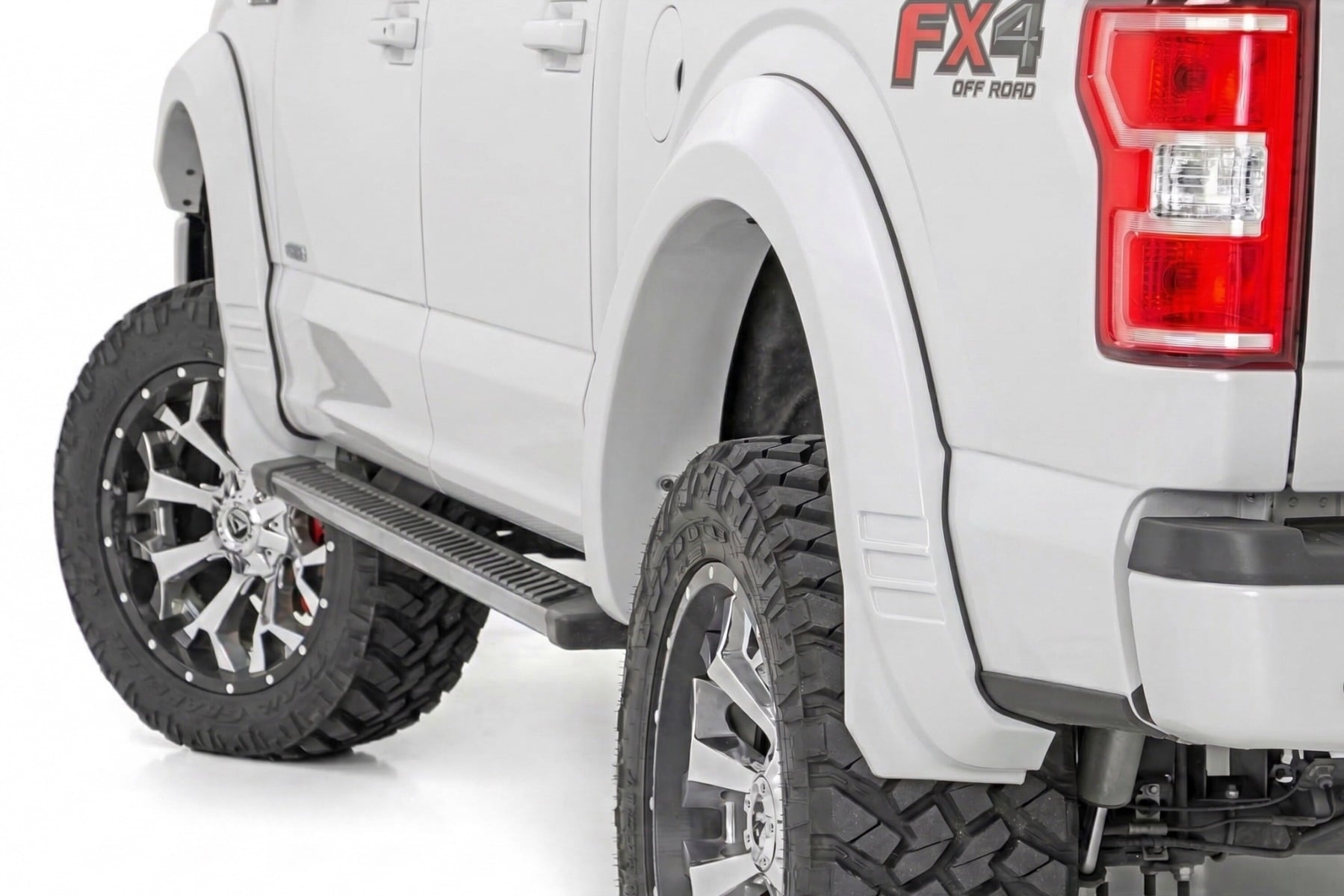 Rough Country SF1 Fender Flares YZ Oxford White Ford F-150 2WD/4WD (2015-2017)