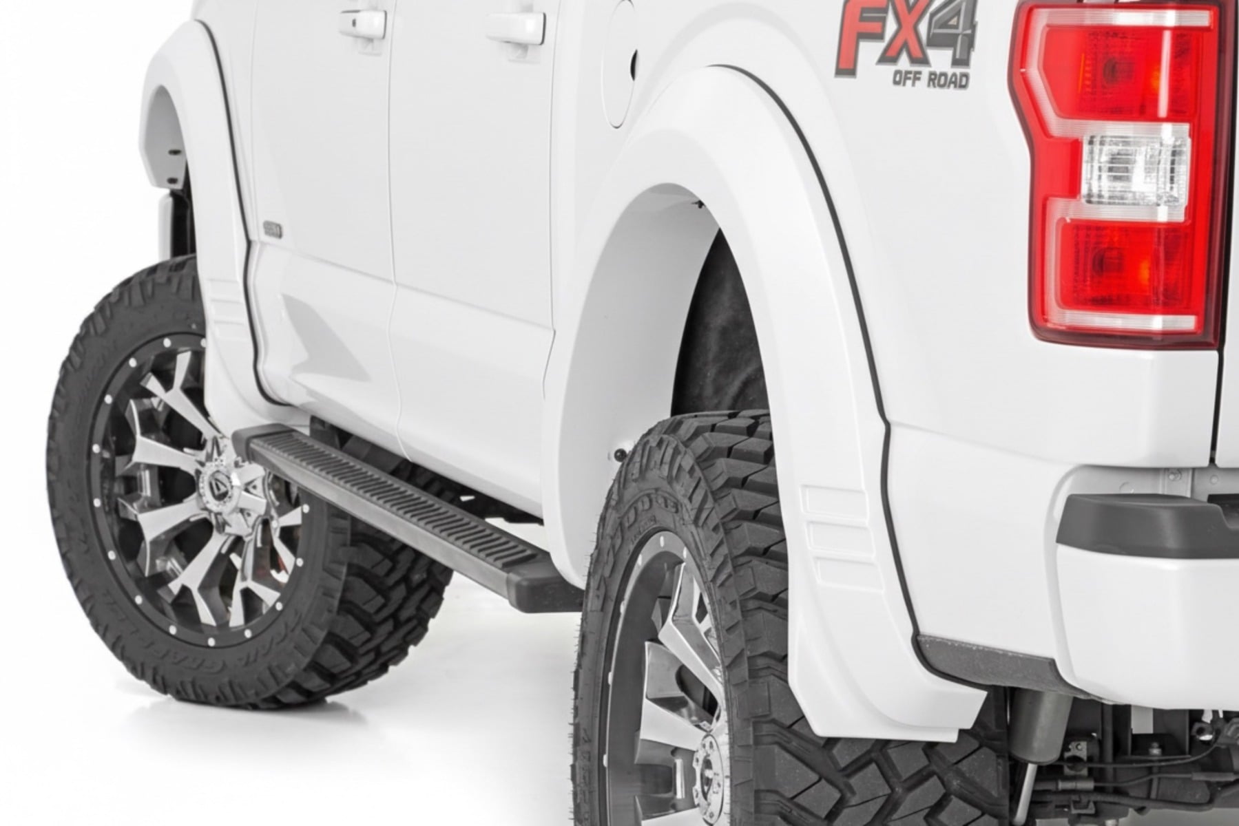 Rough Country SF1 Fender Flares Z1 Oxford White Ford F-150 2WD/4WD (2015-2017)
