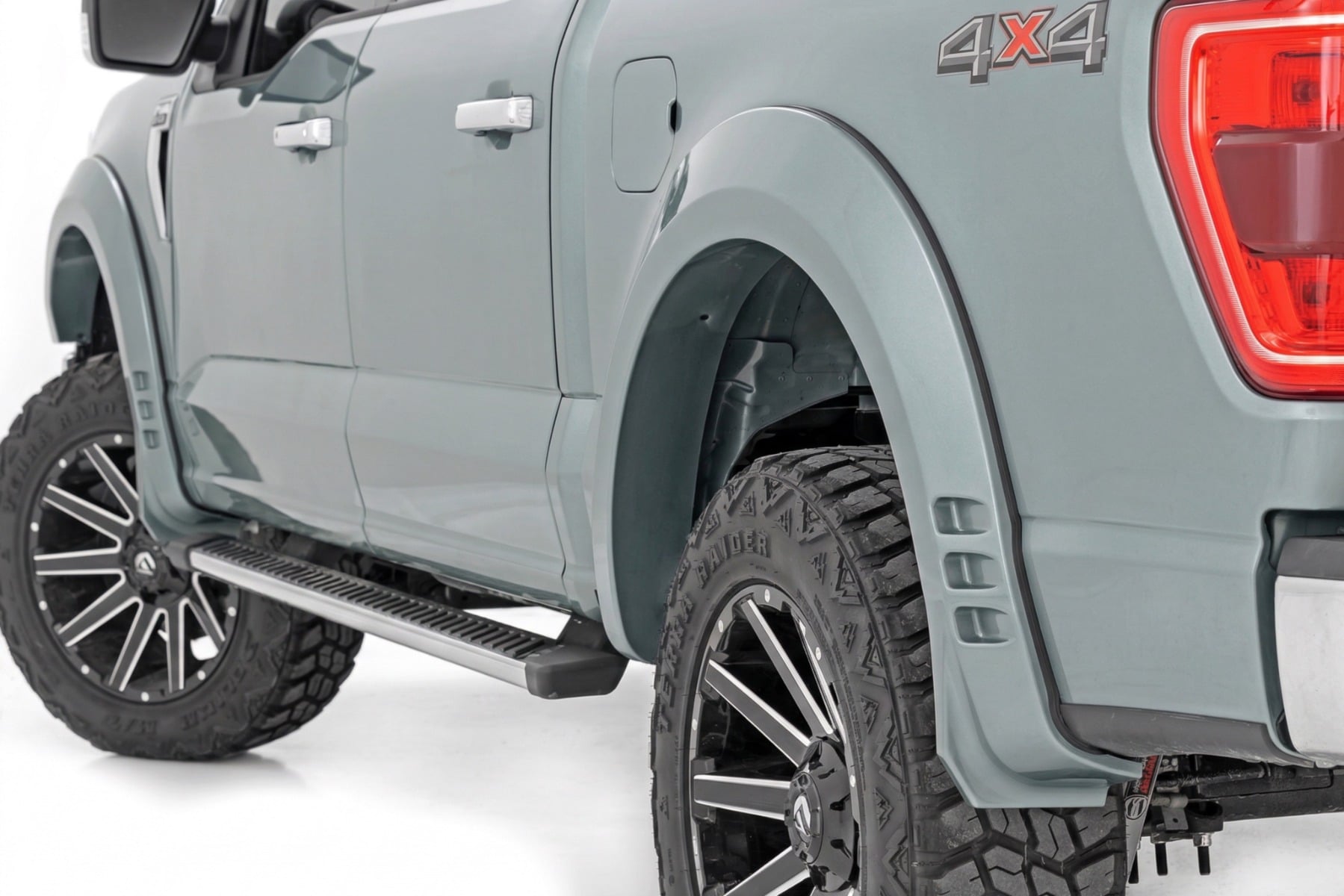 Rough Country SF1 Fender Flares BN Silver Spruce Ford F-150 2WD/4WD (2021-2026)