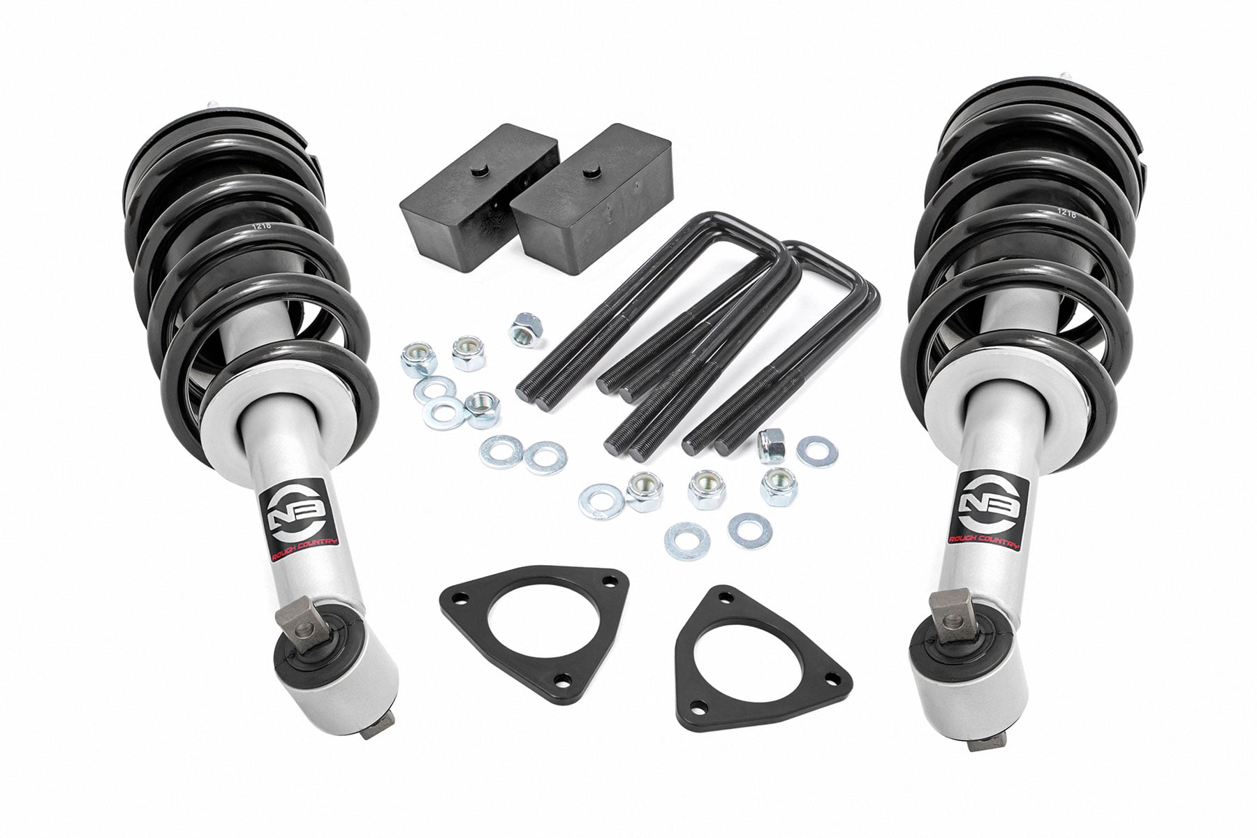 Rough Country 2.5 Inch Lift Kit Alu/Cast Steel N3 Strut Chevy/GMC 1500 (07-18)
