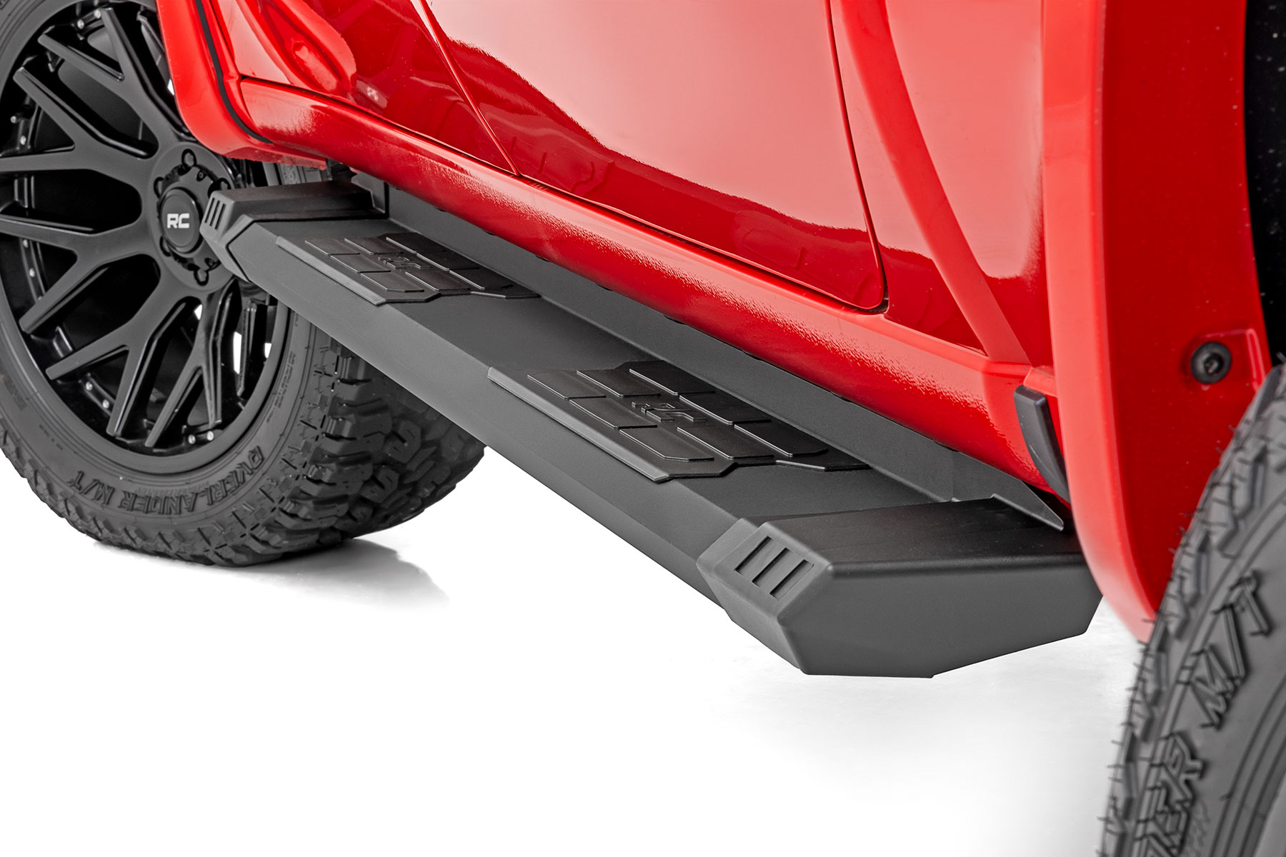 Rough Country HD2 Aluminum Running Boards Crew Cab Chevy/GMC 1500/2500HD/3500HD (07-19 & Classic)