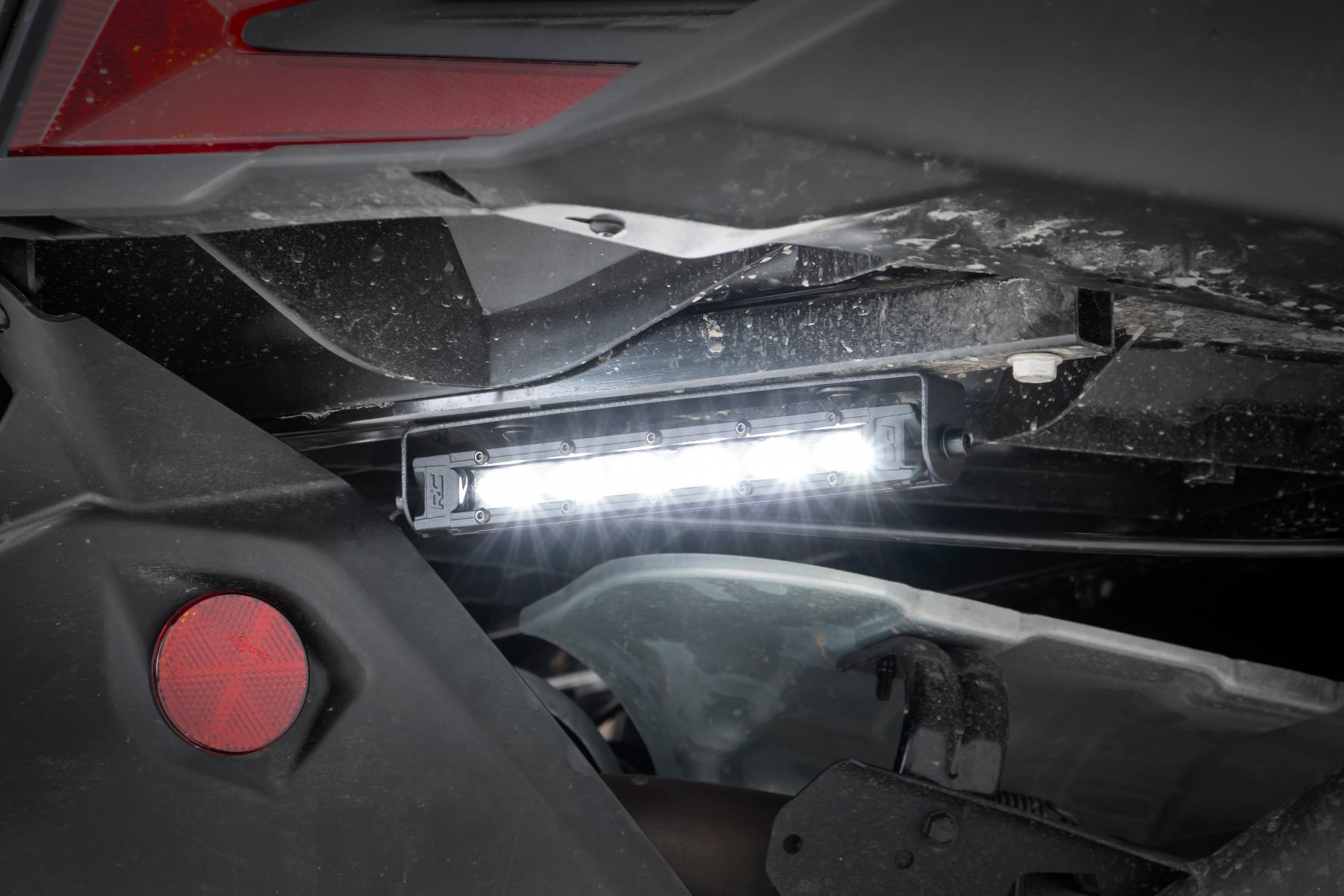 Rough Country 6″ LED Light Kit Tail Light Mount Can-Am Maverick X3