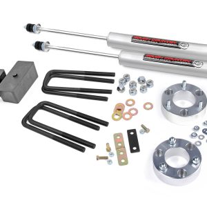 Rough Country 2.5 Inch Lift Kit Toyota Tundra 2WD/4WD (2000-2006)