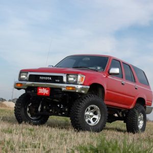 Rough Country 4-5 Inch Lift Kit Toyota 4Runner 4WD (1990-1995)